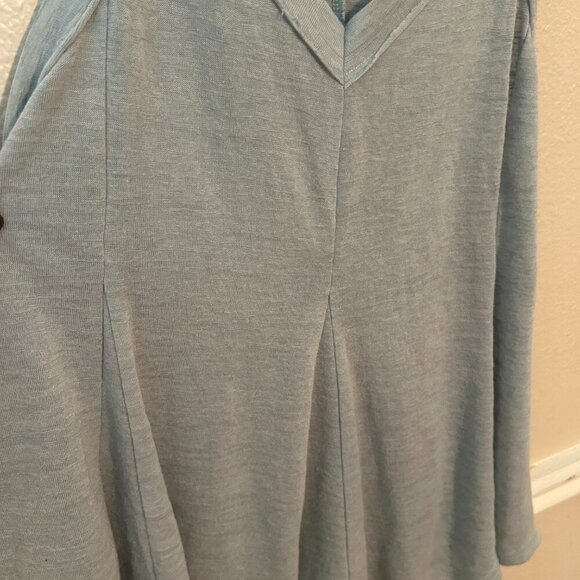 Pink Lily Blue Swing 'Here We Are' V-Neck Knit Tank - Picture 5 of 8